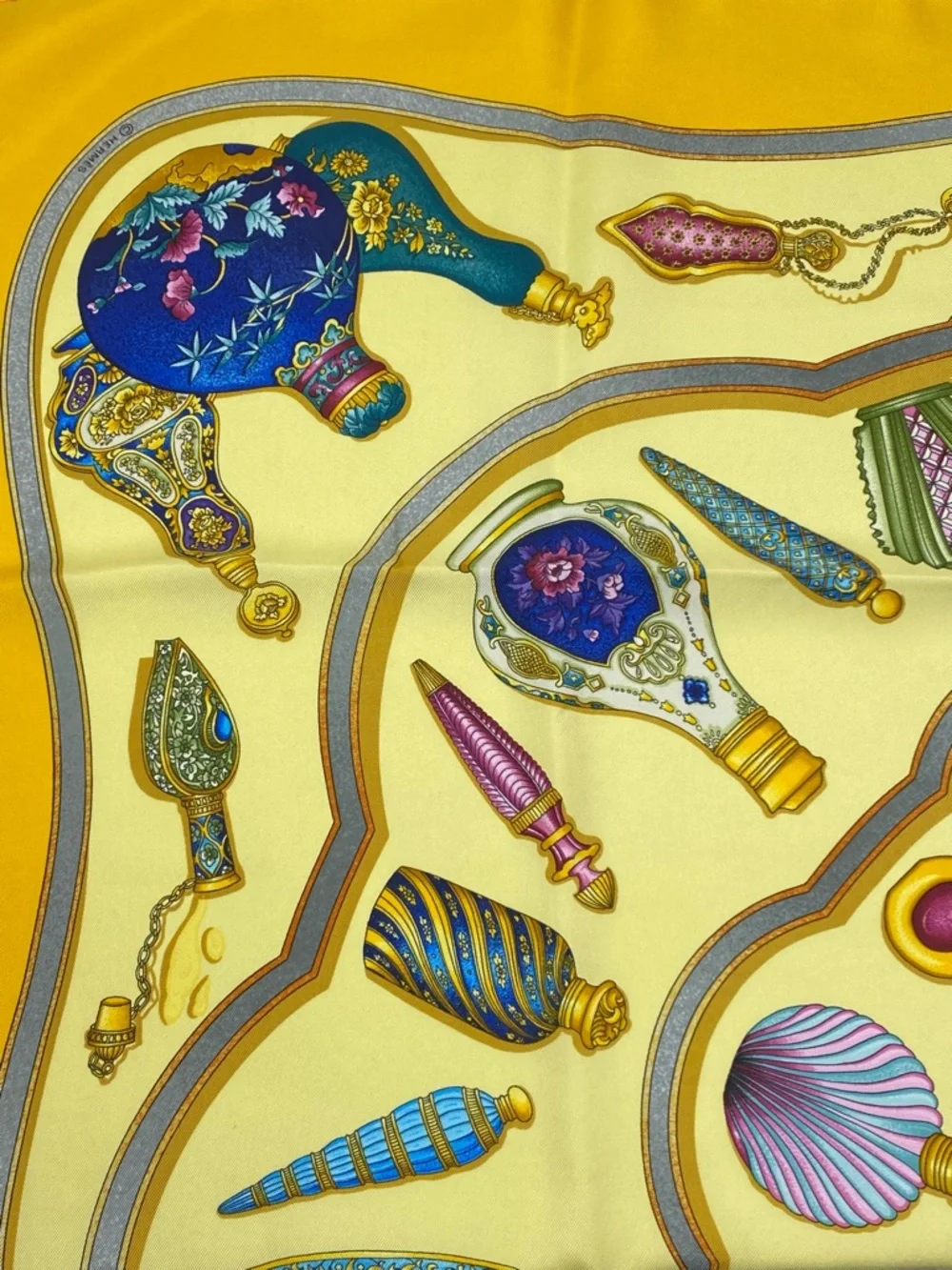 Hermes Vintage Silk Scarf Carre 90 Flacons Catherine Baschet Yellow - Picture 9 of 16